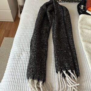 American eagle scarf